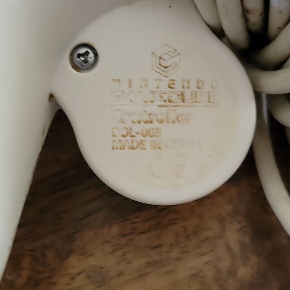 GameCube Controller - Picture 3 of 4